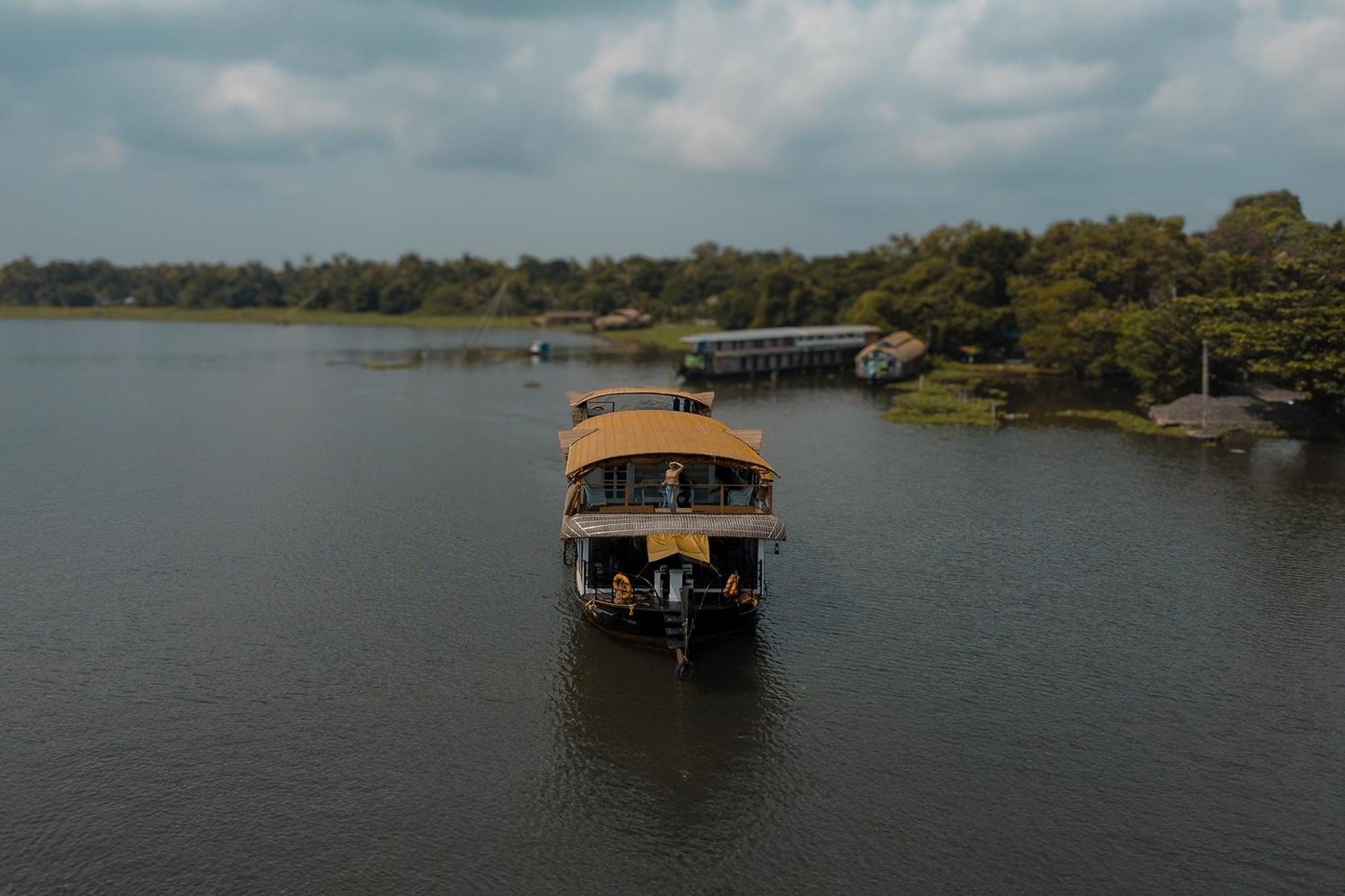 Alappuzha Blusalzz Villa - Muhamma, Alleppey - Kerala מראה חיצוני תמונה